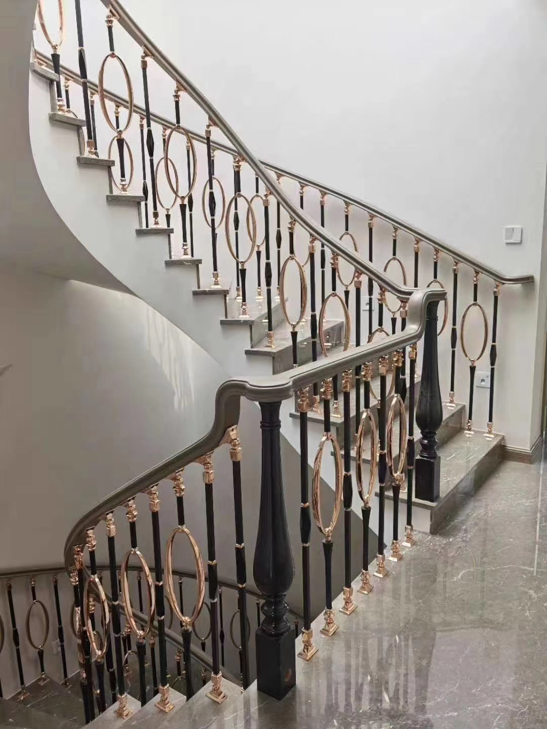 1637548296325460.jpg 1637548296325460.jpg